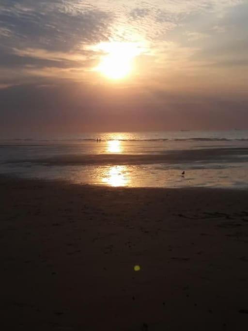 Appart 4 Pers Plage Vue Mer Calais Exterior foto